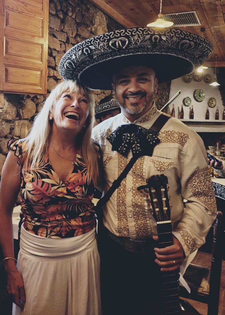 Mariachi para un cumpleaños sorpresa en Montblanc (Tarragona): una celebración inolvidable en Heretat Masía Poblet con Mariachi MiB