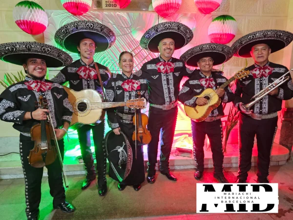 Mariachi de 6 músicos en Barcelona