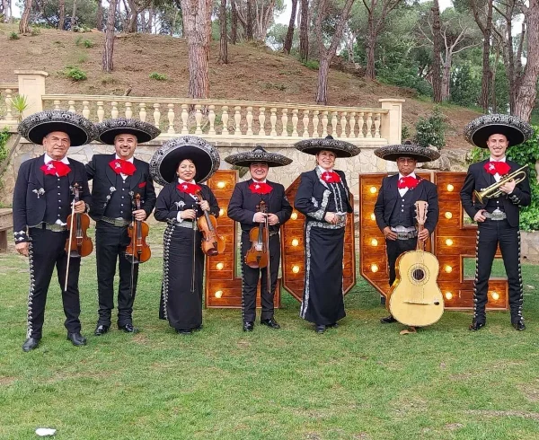 Mariachi de 7 músicos en Barcelona